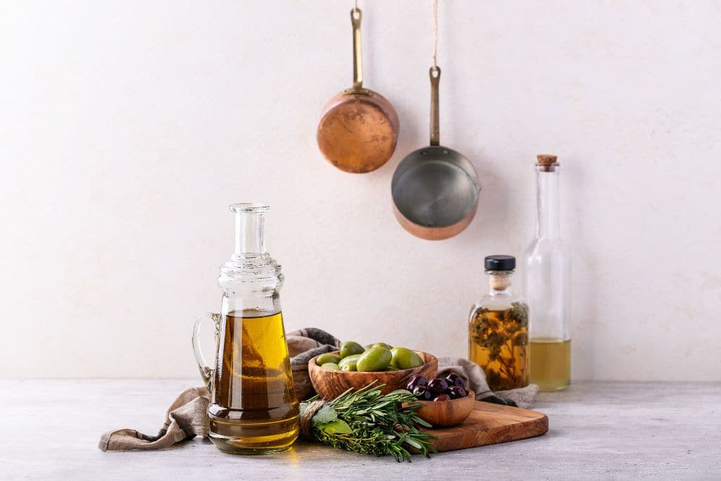 Olive oil has strong anti-inflammatory properties that may protect against severe skin aging and chronic disease.